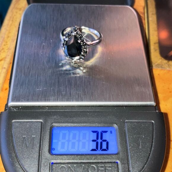 Natural Black Spinel Sterling Silver Ring Size 6 - Picture 10 of 10